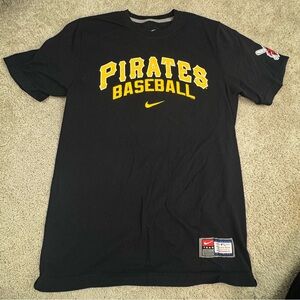 NIKE MLB Pittsburgh Pirates Baseball Team Logo Nike T-shirt Black Size S